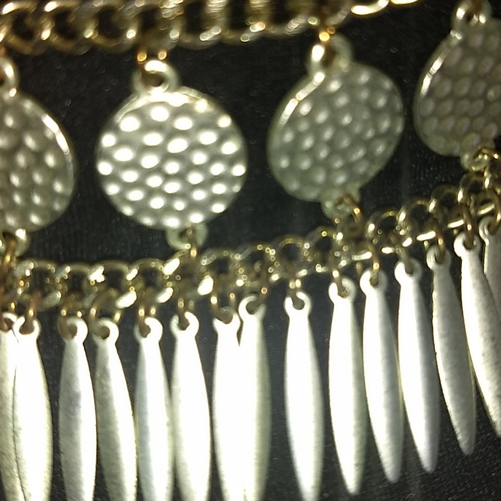 Jewelry - Picture 7 of 9